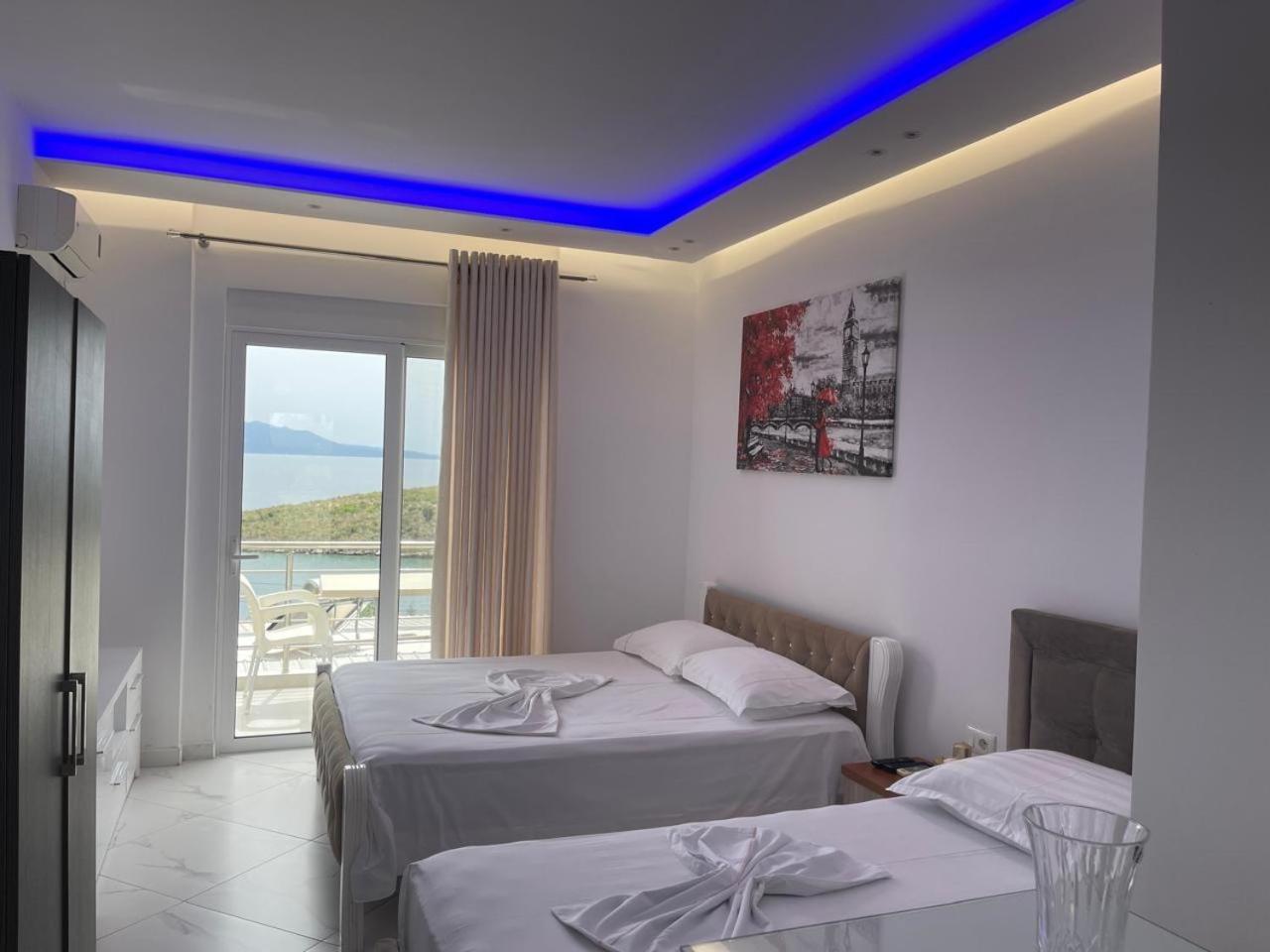 Villa Eden Breeze ซารานเดอ ภายนอก รูปภาพ